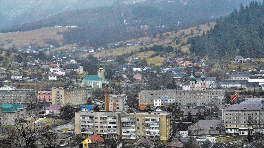 a city with many buildings